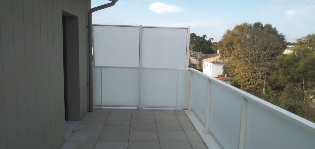 Garde-corps et brise-vue de terrasse